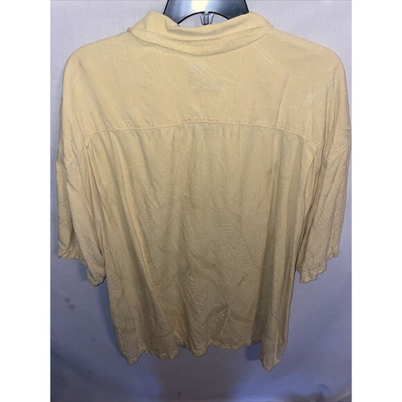 Tommy Bahama Men’s Hawaiian Shirt Size 2XL Yellow Floral Beach Island Cruise - Picture 8 of 12